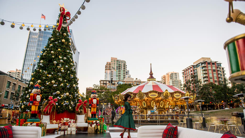 Holiday Market Petco Park Rules for Dogs